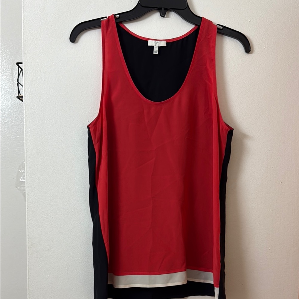 Red Sleeveless Women's Top